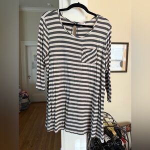 Chic Striped Black and White Long Sleeve Top